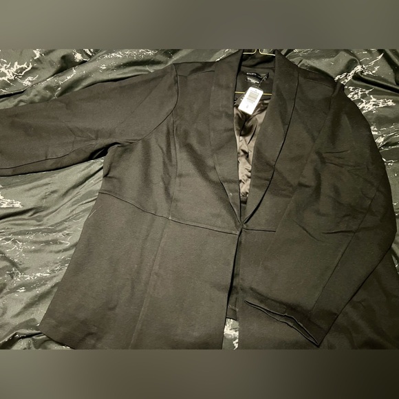 Torrid studio ponte peplum blazer - Picture 2 of 7